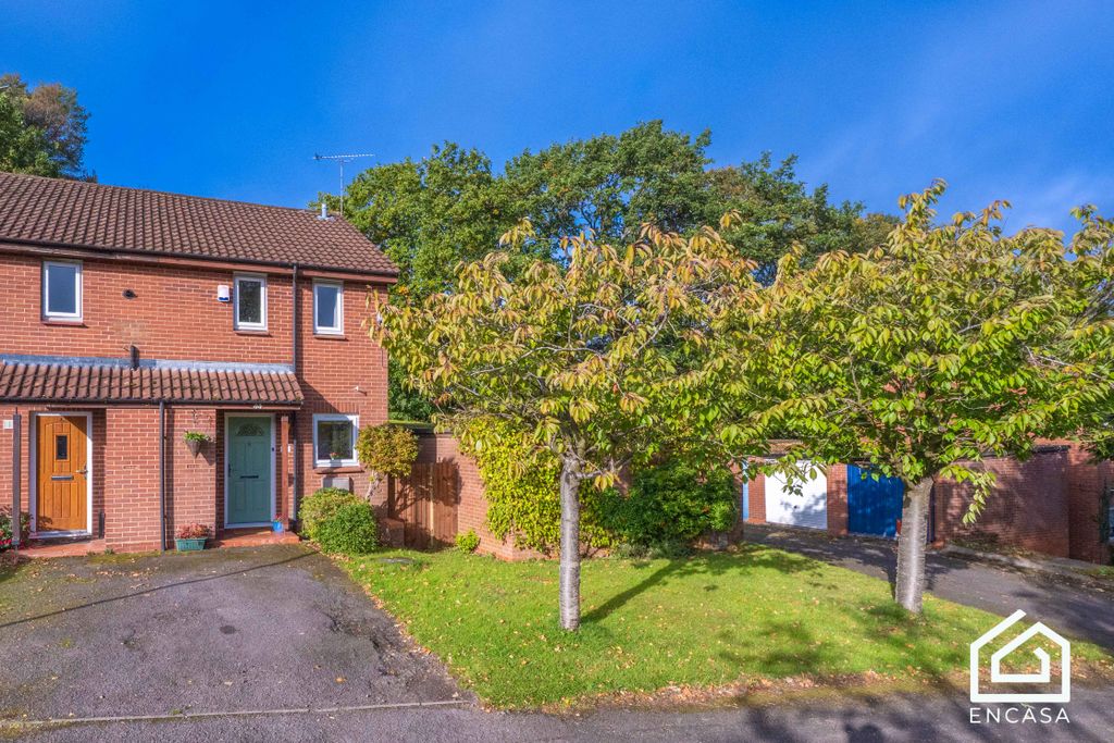 Property photo 1 of 17