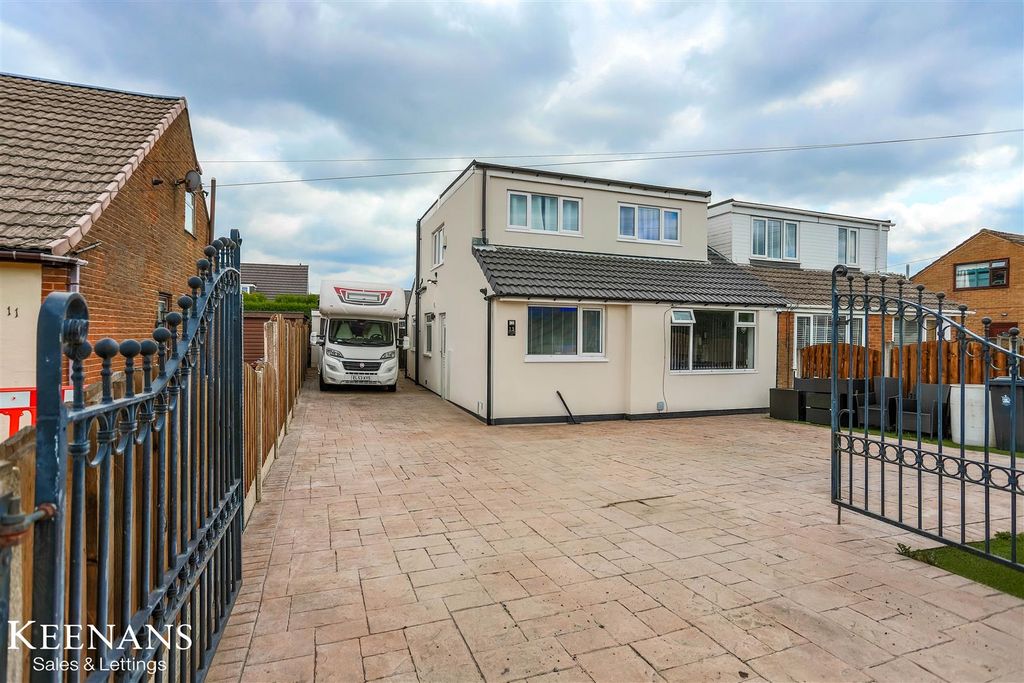 Property photo 1 of 40 Img_0184.Jpg