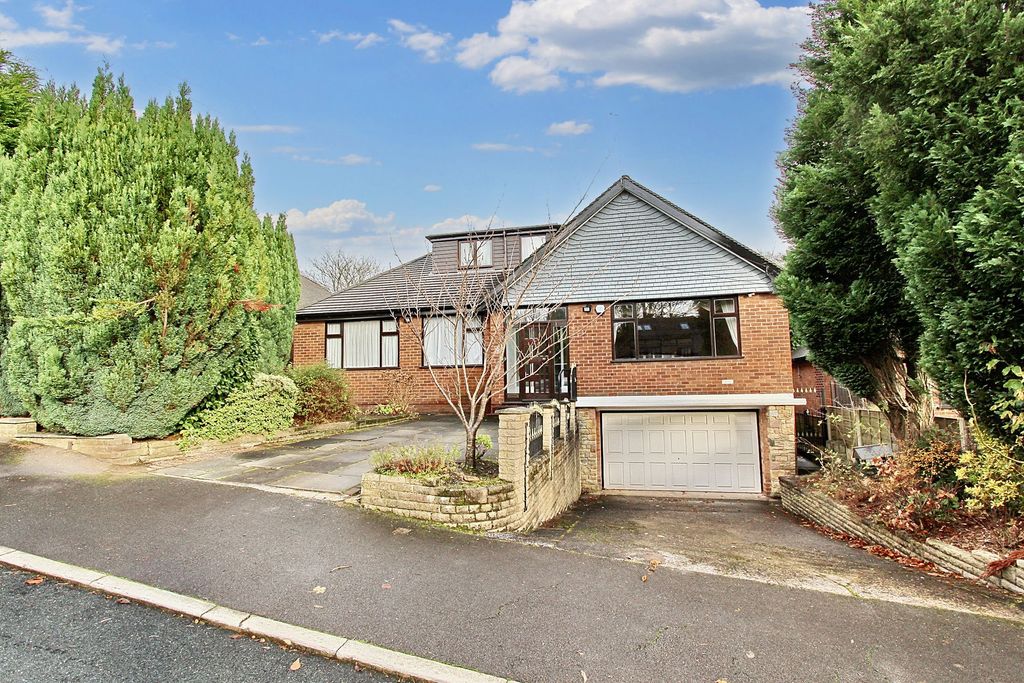 Property photo 1 of 25