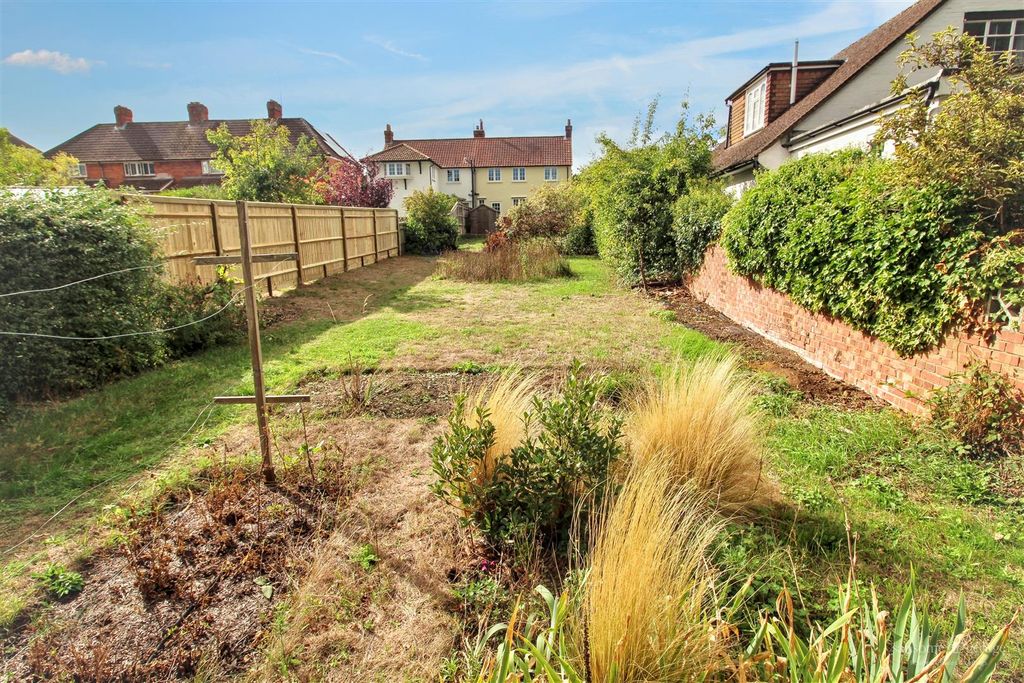 Property photo 2 of 24 Rear Garden