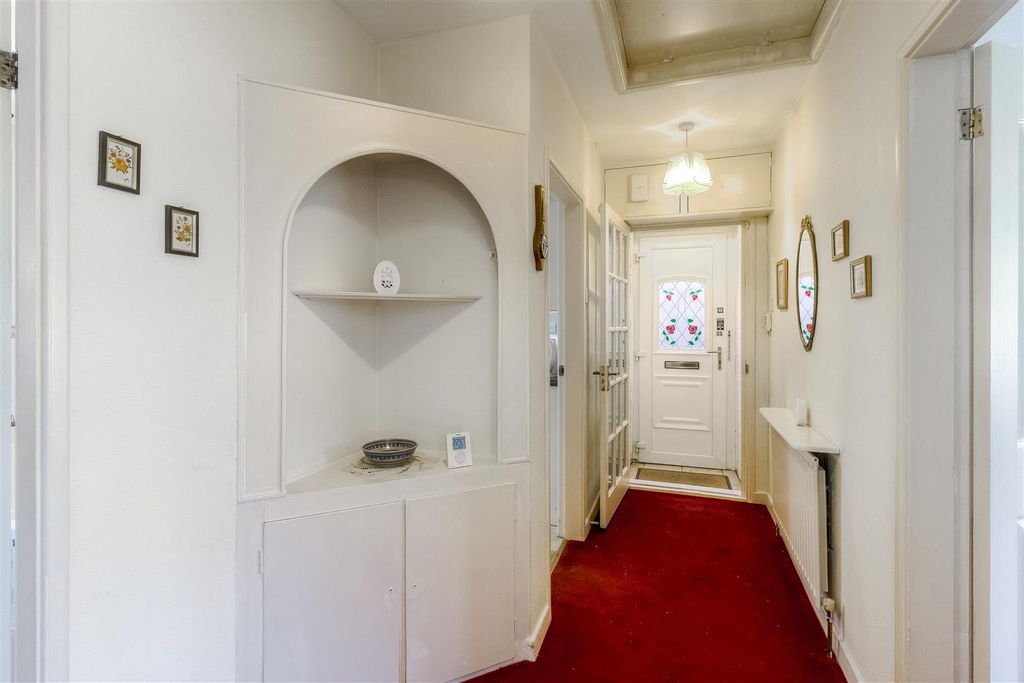 Property photo 2 of 15 Entrance Porch And Hallway