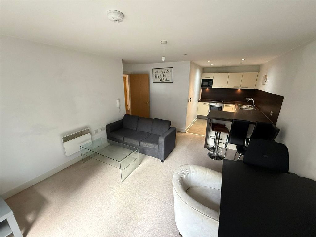 Property photo 2 of 10 Picture No. 05