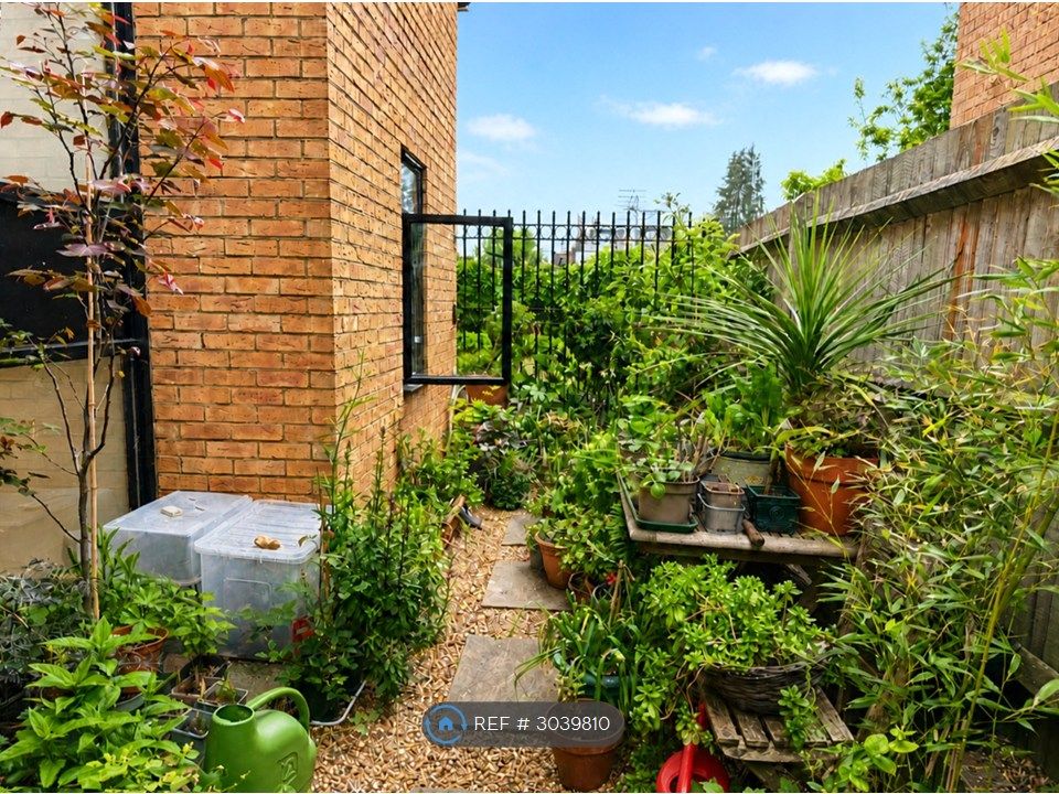 Property photo 2 of 9 Garden Area