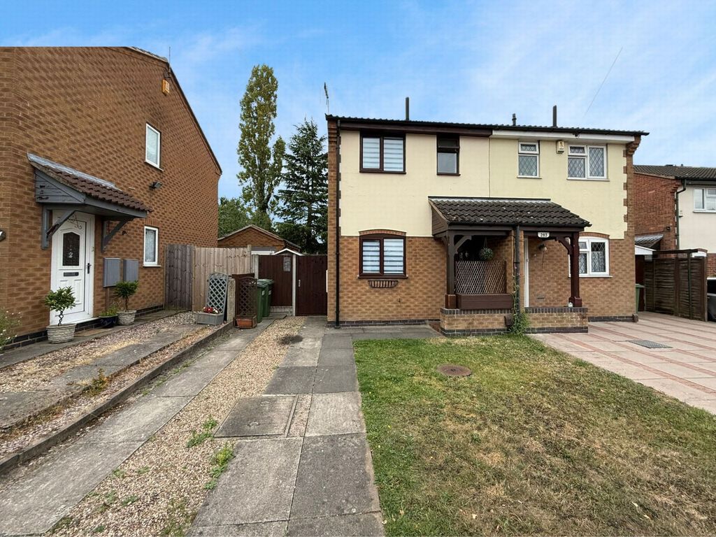 Property photo 1 of 9 Front