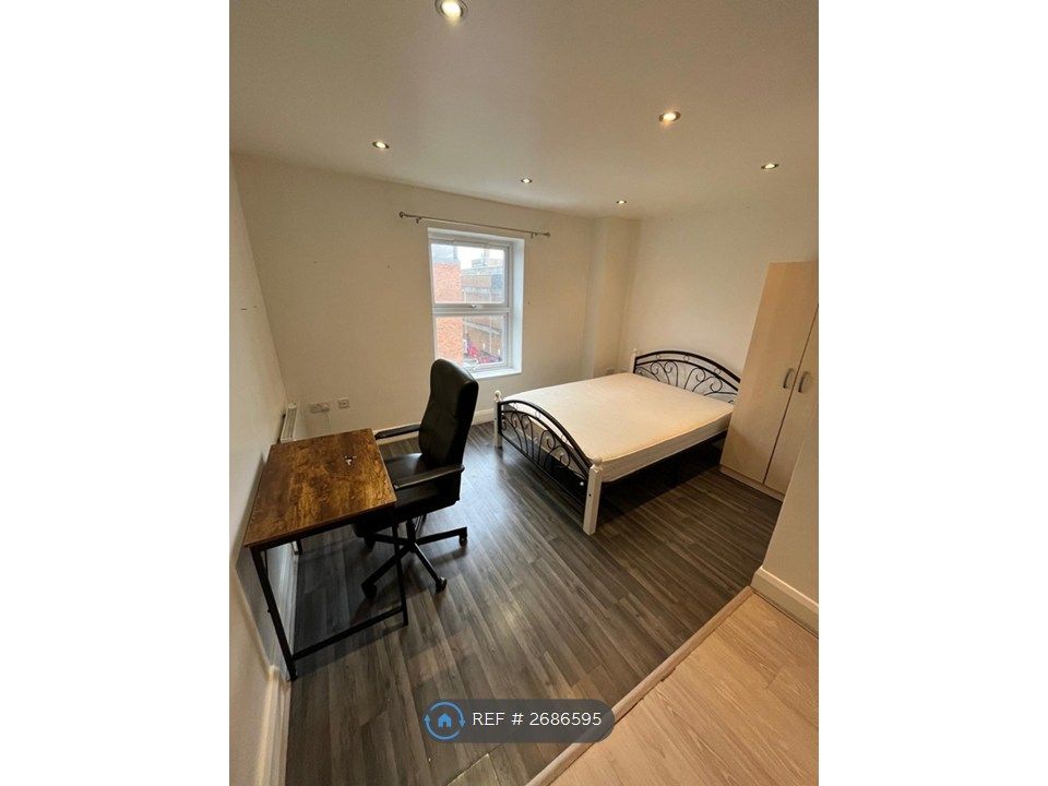 Property photo 2 of 6