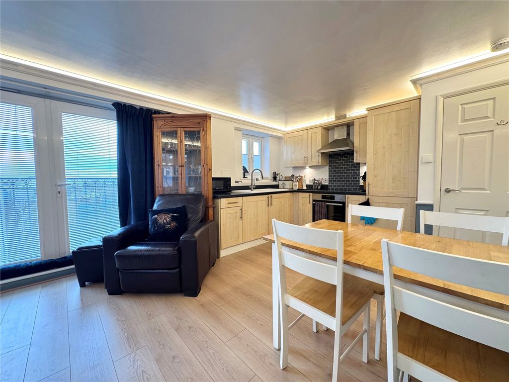 Property photo 2 of 7 Picture No. 03