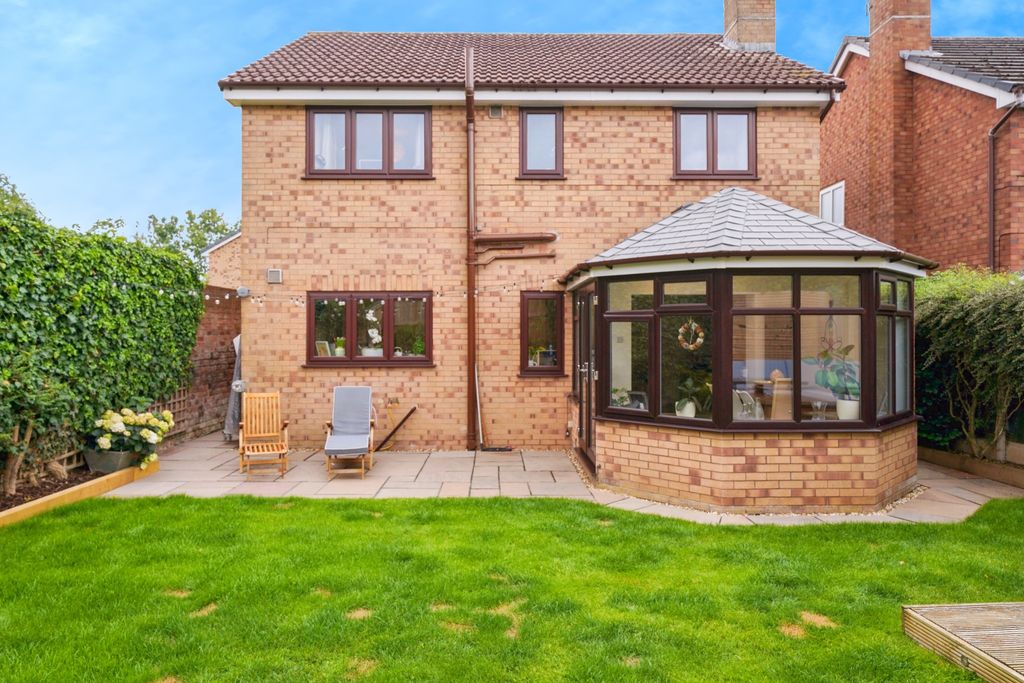 Property photo 3 of 16