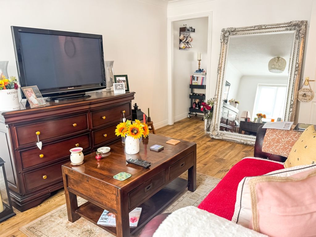 Property photo 3 of 15 Amber Ewemove Saltburn-14