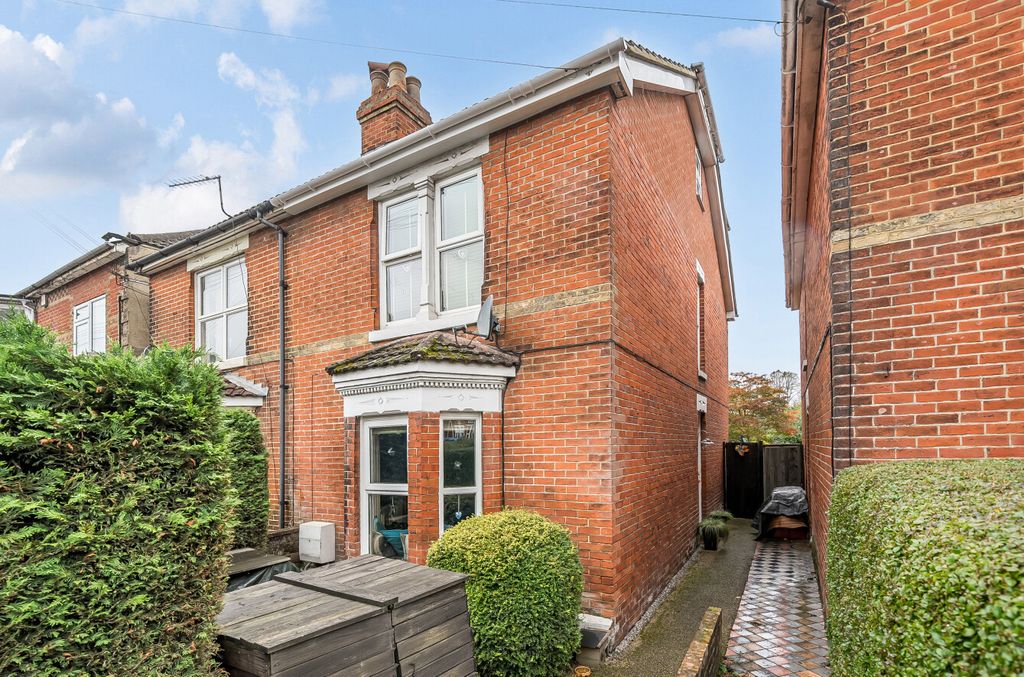 Property photo 1 of 15 1374111-2-69023c2...