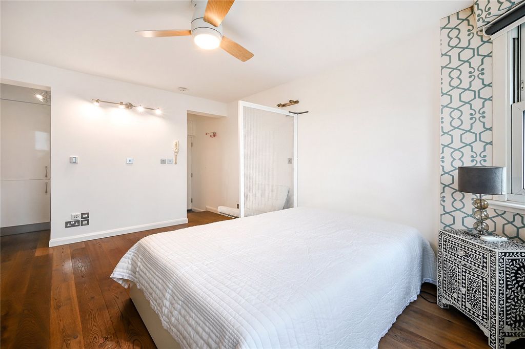 Property photo 2 of 6 Picture No. 08