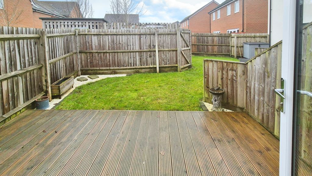 Property photo 2 of 15 88Eaece0-1000044751