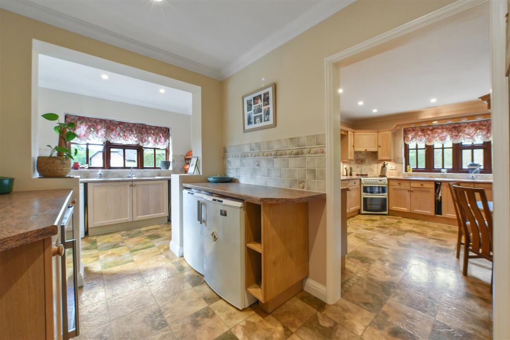 Additional image 11 of 5 bed detached house for saleSt. Faiths Lane, Bearsted, Maidstone ME14