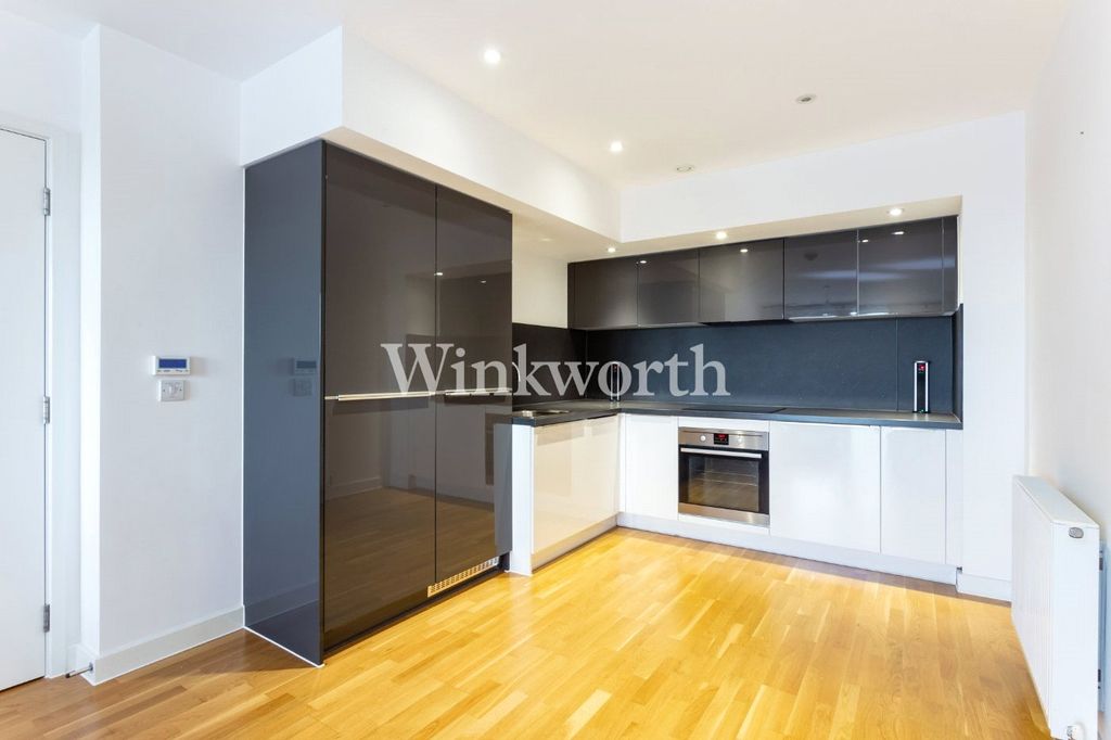 Property photo 3 of 14 Picture No. 06