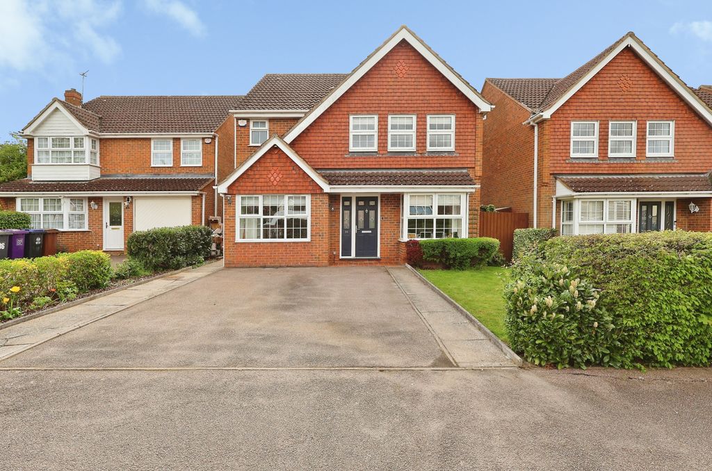 Property photo 1 of 44