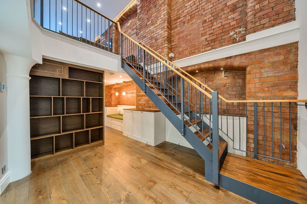 Property photo 3 of 29