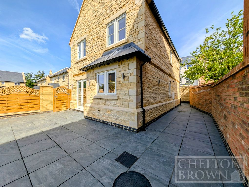 Property photo 3 of 13 Rear Garden