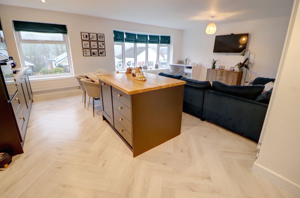 Property photo 2 of 20 Photo #2