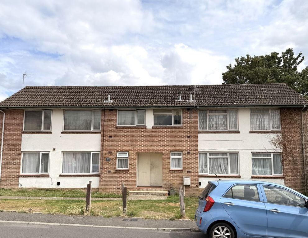 Property photo 1 of 12
