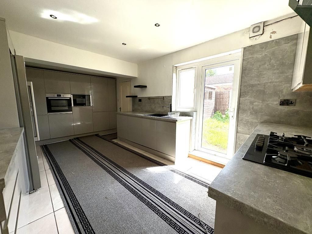 Property photo 2 of 10 Photo 2