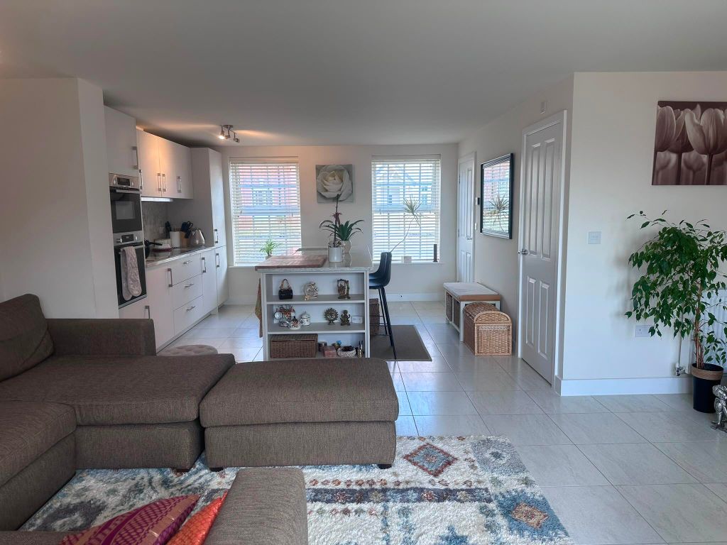 Property photo 3 of 16