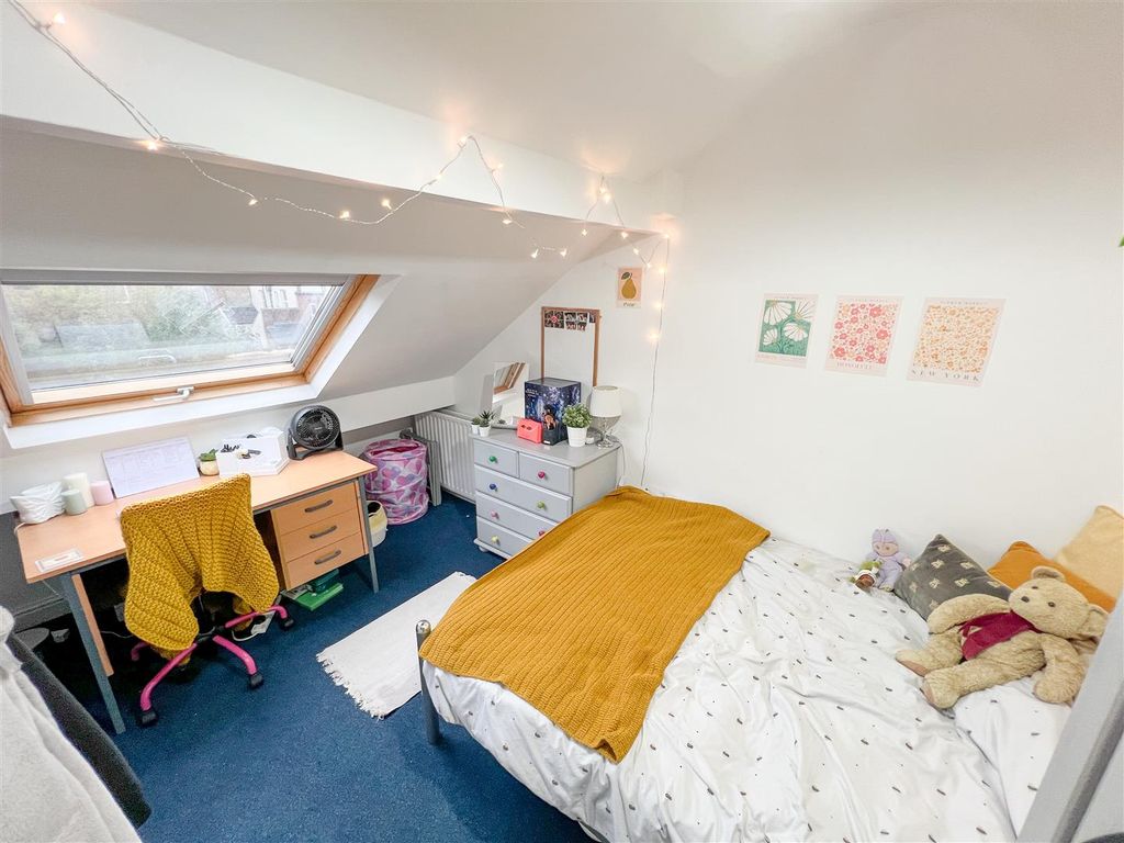Property photo 2 of 11 Img_0844.Jpg