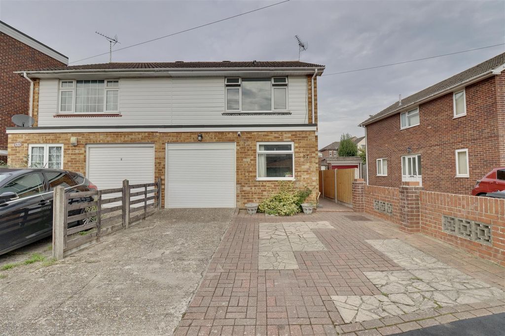 Property photo 1 of 23 9A7519Ba-3B16-485D-Bc37-4Ecd094D6291_1_201_A.Jpeg