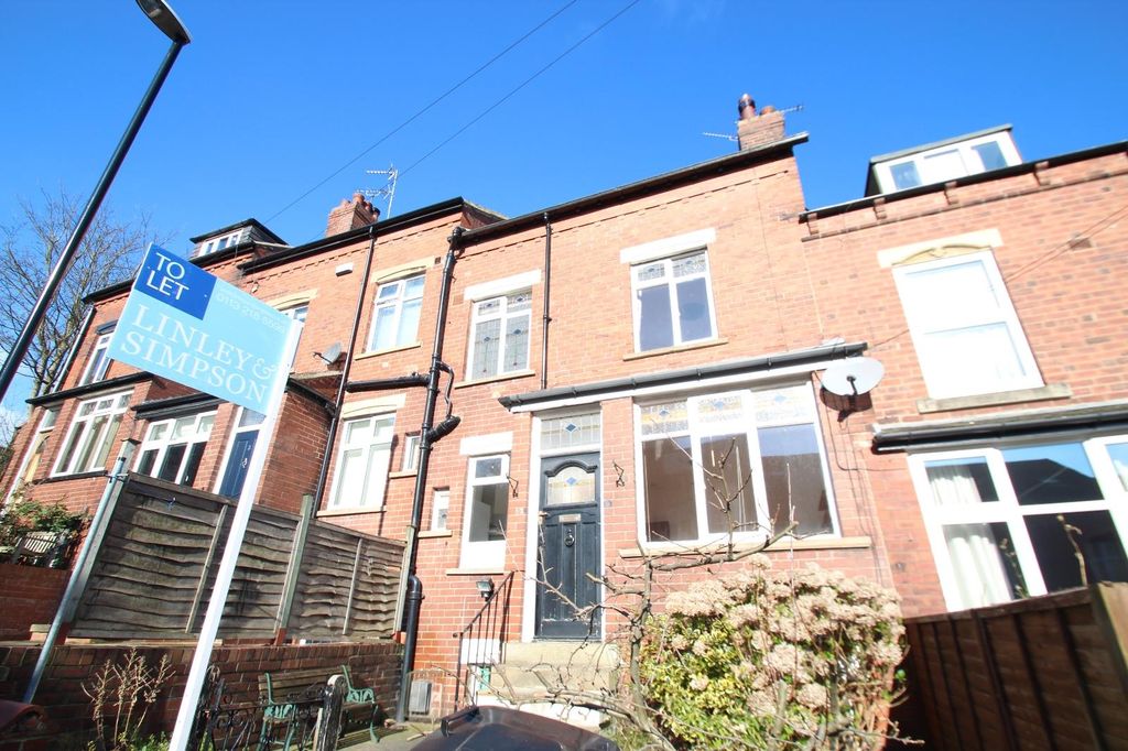 Property photo 1 of 8 0 General