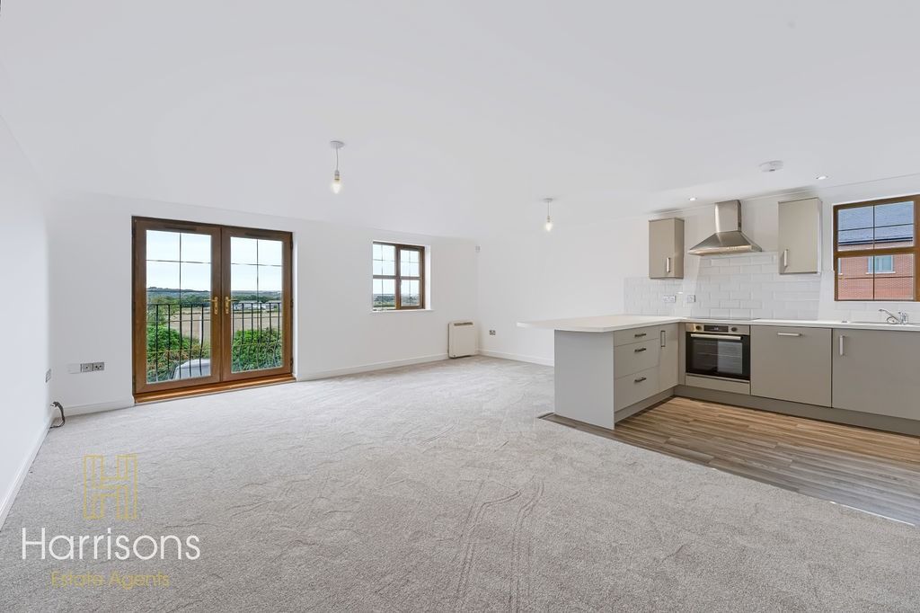 Property photo 3 of 25 5324292