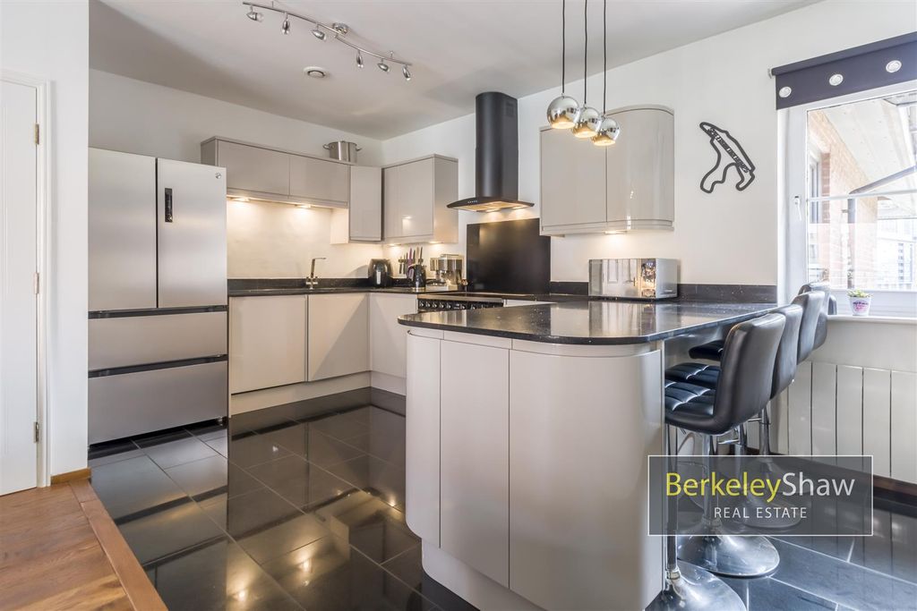 Property photo 2 of 17 Waterloo Quay Waterloo Road Liverpool L3