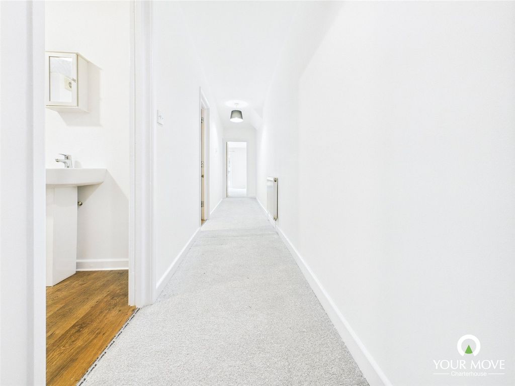 Property photo 2 of 8 Picture No. 09