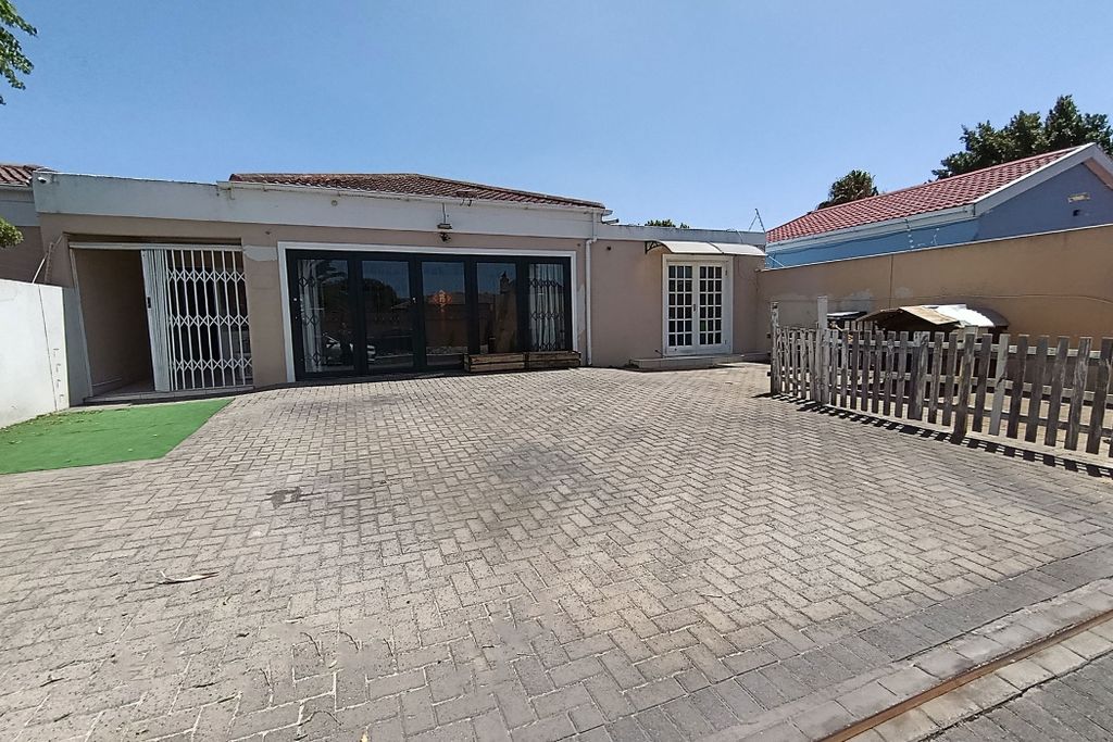 Property photo 1 of 14 1TV1726107