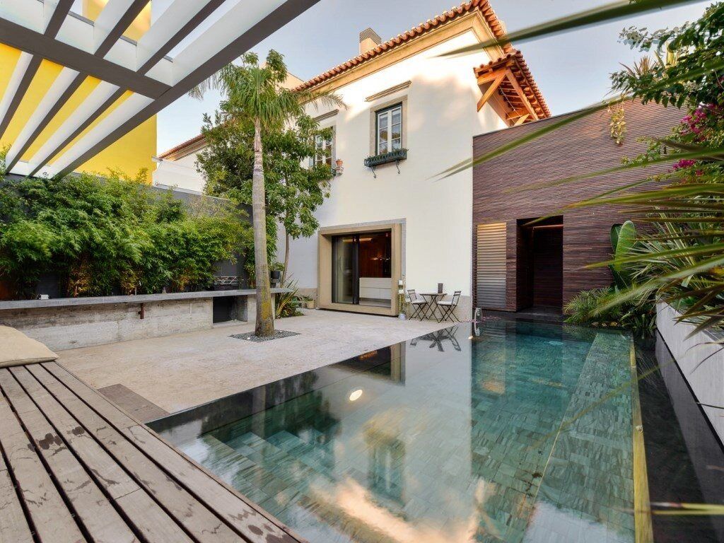 Property photo 1 of 60 Unique Property In São Pedro Do Estoril