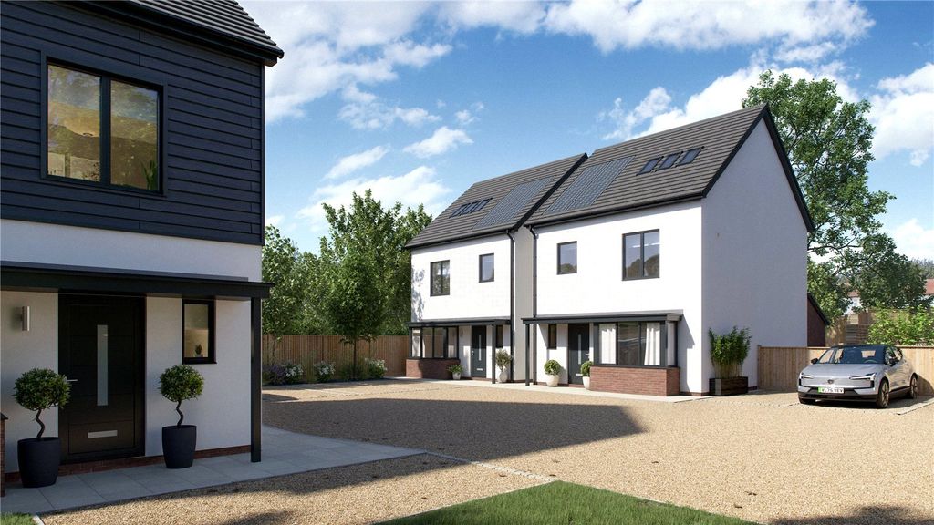 Property photo 3 of 5 Picture No. 05