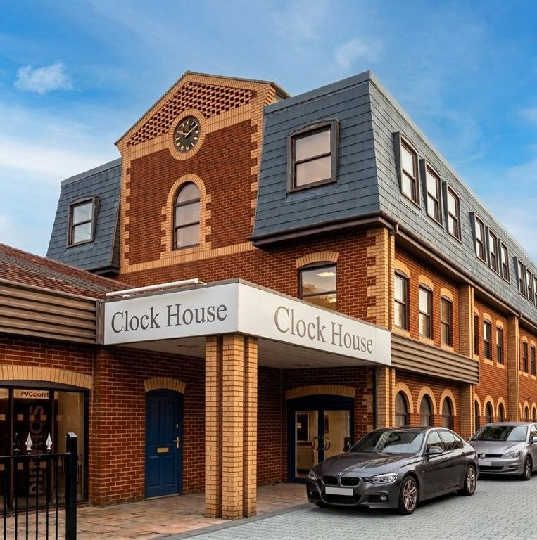 Property photo 2 of 11