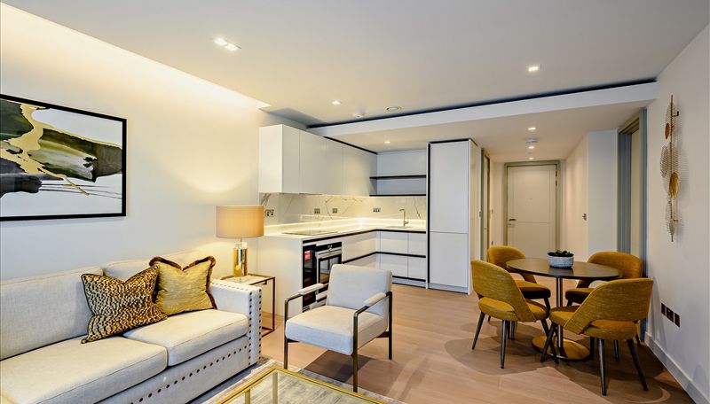 Property photo 2 of 8 Typical Open-Plan li