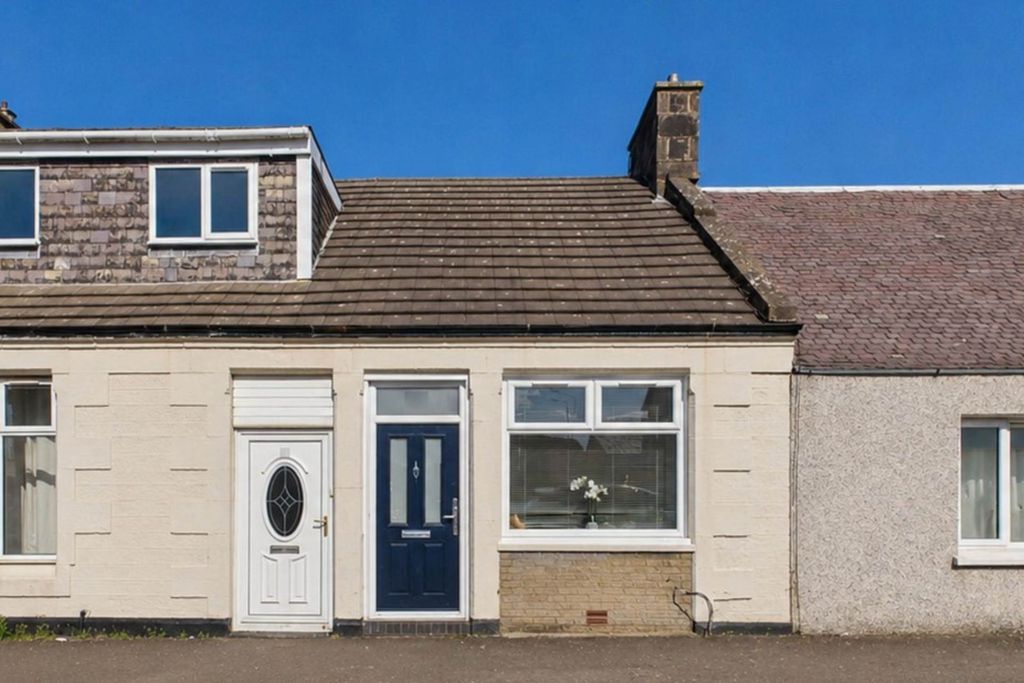 Property photo 1 of 26