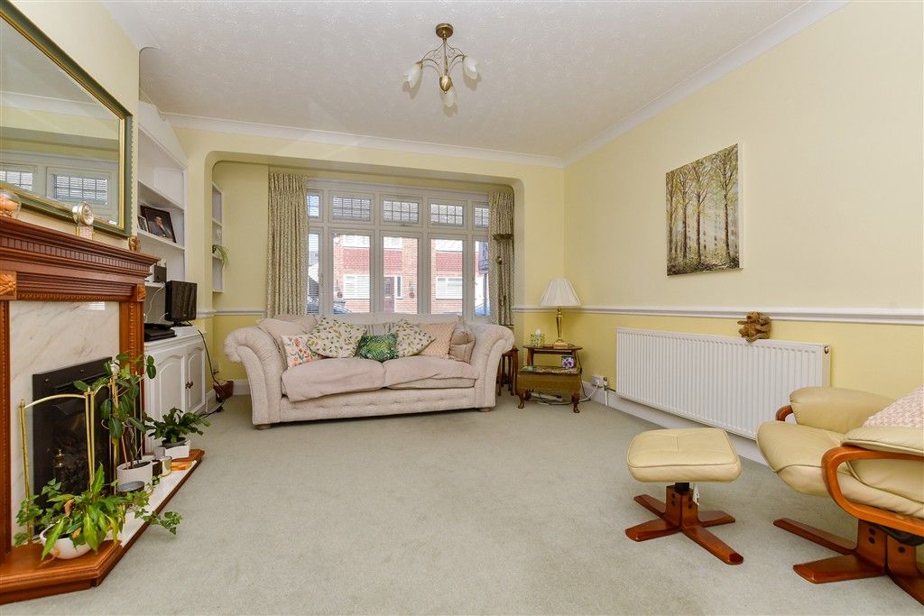 Property photo 2 of 10 Living Area