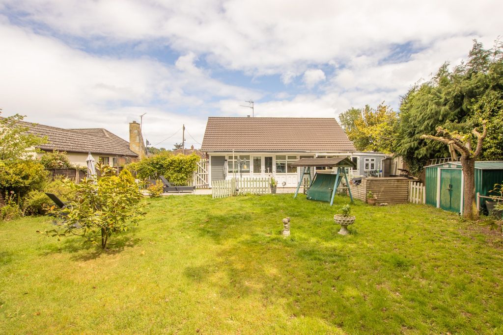Property photo 2 of 24 5063795