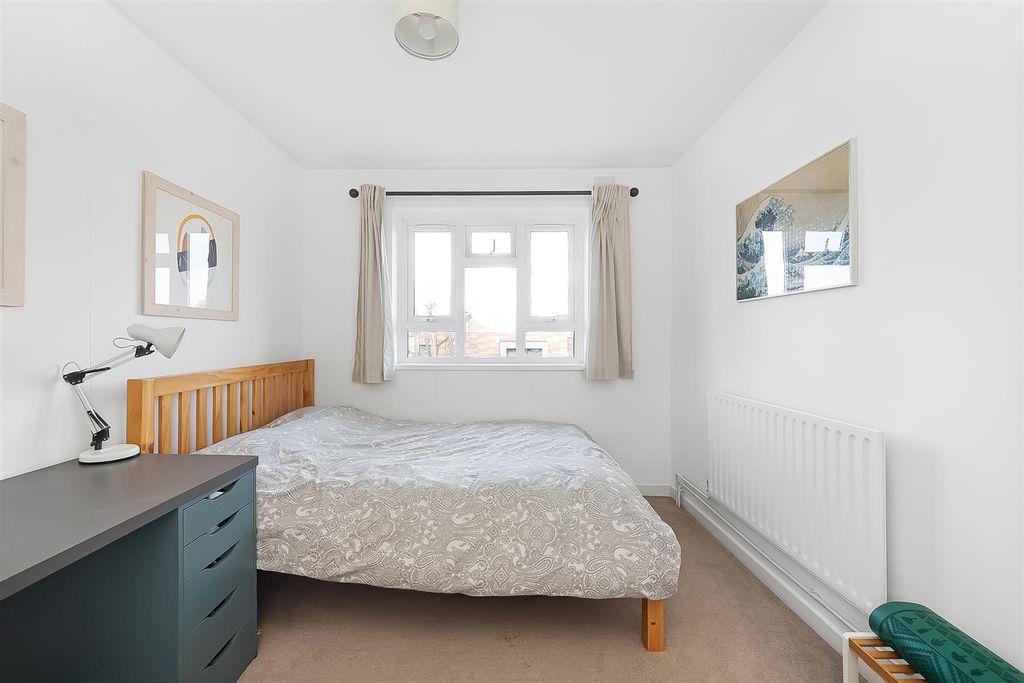 Property photo 3 of 14 Bedroom 1