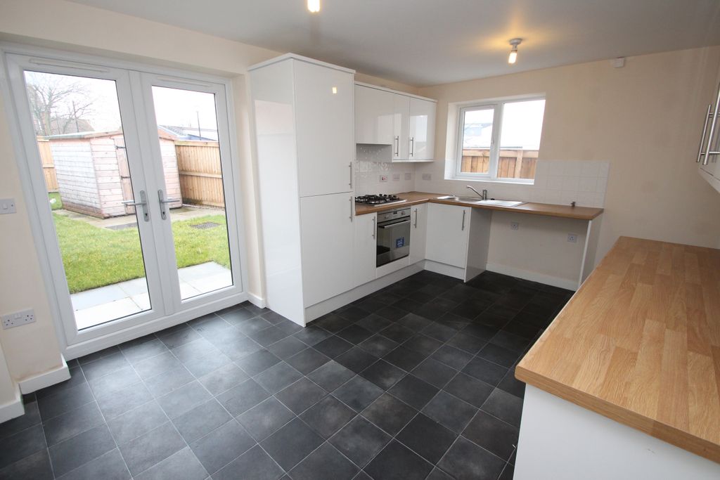 Property photo 2 of 15 Img_1948.Jpg