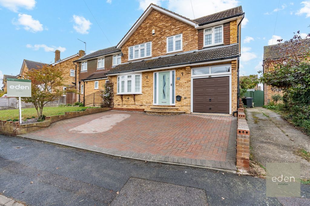 Property photo 1 of 25