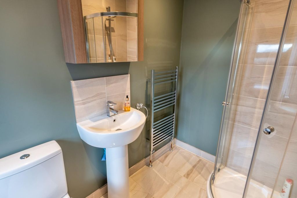 Additional image 25 of 5 bed link detached house for saleVicarage Drive, Wadworth, Doncaster DN11