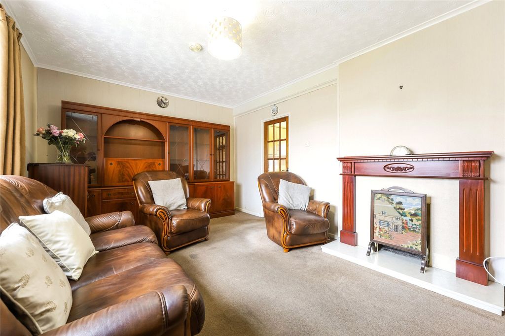 Additional image 4 of 3 bed flat for saleKirkton Road, Cardross, Dunbartonshire G82