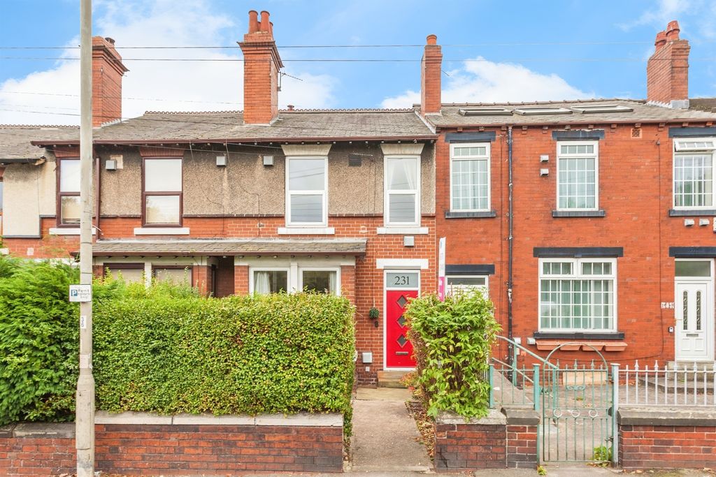 Property photo 1 of 17