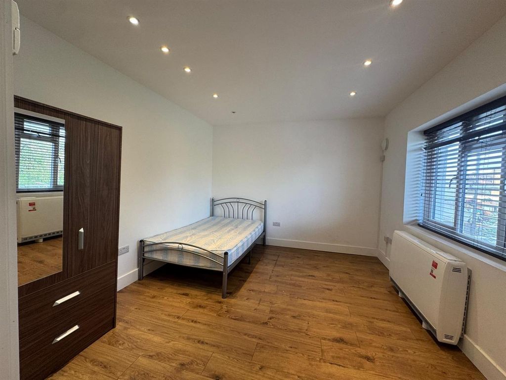 Property photo 3 of 5 Whatsapp Image 2026-03-31 At 15.59.42 (1).Jpeg