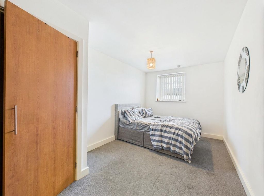 Property photo 3 of 8 Agent99-Generation-017Ff053-Faae-4Bb3-A5Af-7847Fc8