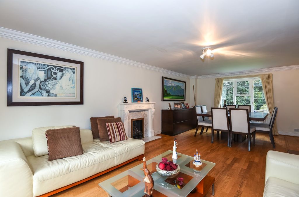 Property photo 3 of 7 3