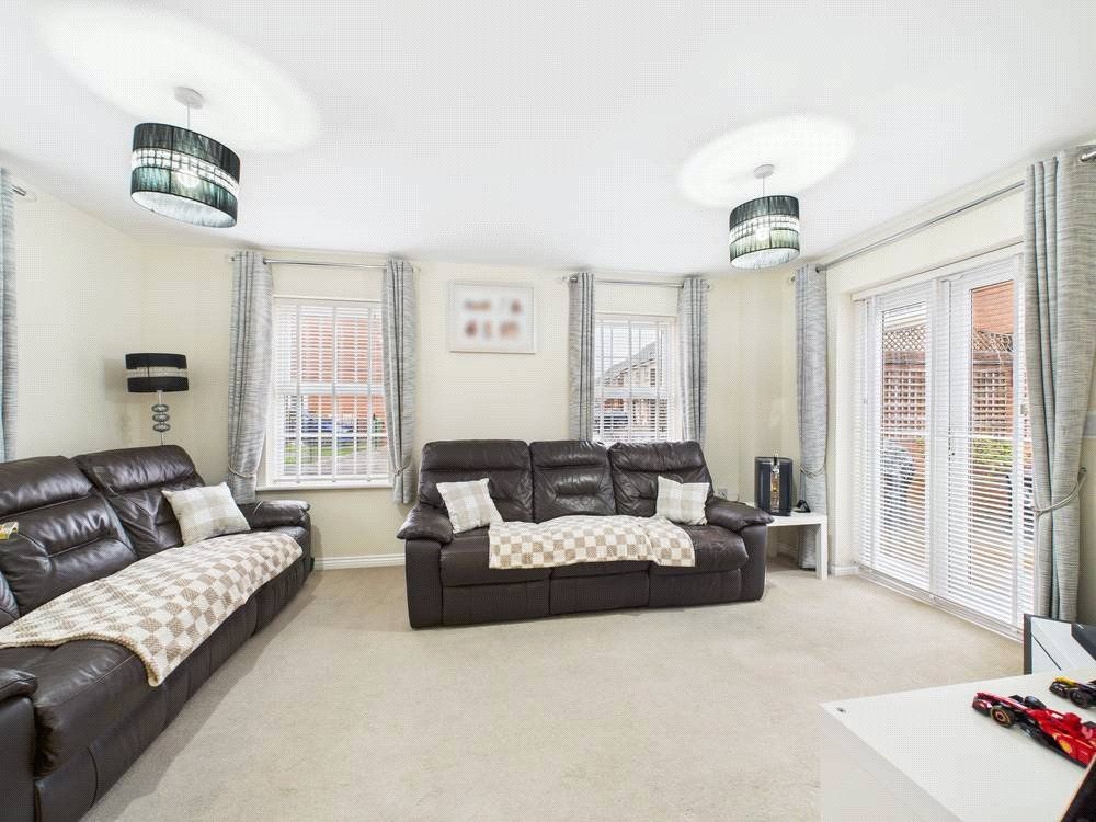 Property photo 2 of 16 Picture No. 01