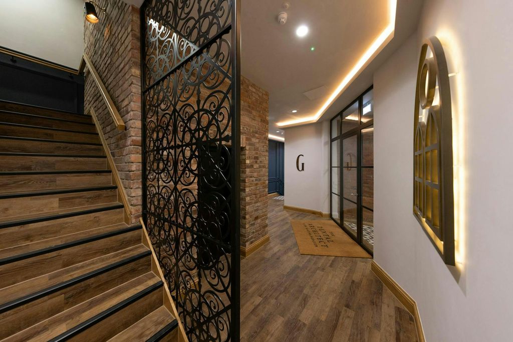 Property photo 2 of 4 Ff49Fab4E43Cf2751E8958858Bb6Bc586_Ss_56Wellingtonstreet.Jpg