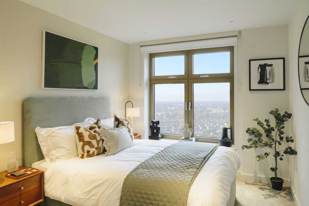 Property photo 1 of 7 The Wiltern Retou...